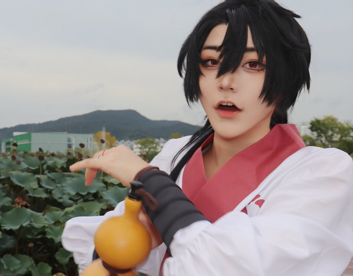 huchu_cos's tweet photo. 사실 캐해는 이쪽

#화산귀환 #華山歸還 #cos https://t.co/nz5CM4afPx
