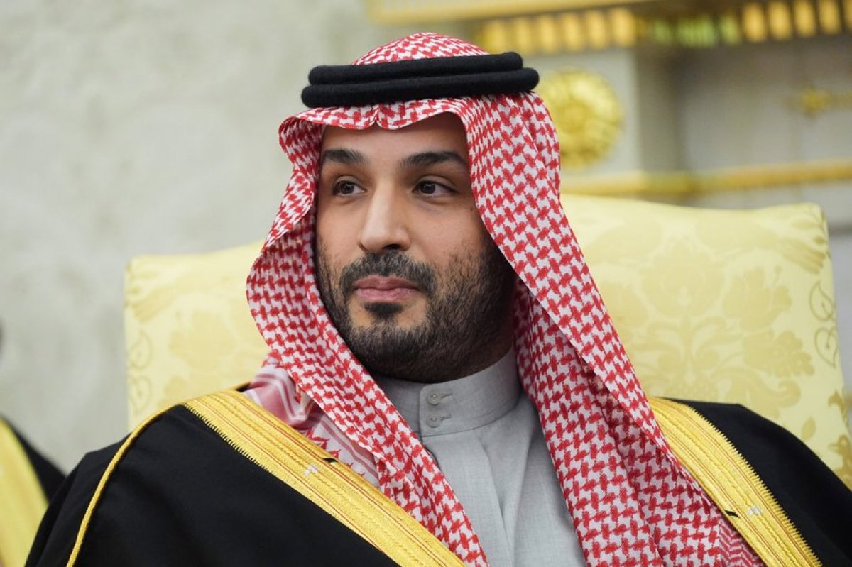 DanielCohenTV's tweet photo. 🚨BREAKING: Saudi Arabia 🇸🇦 fully restores East-West oil pipeline, bypassing the Strait of Hormuz and pumping 7,000,000 barrels per day.
Saudi Arabia says it no longer needs the Strait of Hormuz. https://t.co/wKaUU3oi8Q