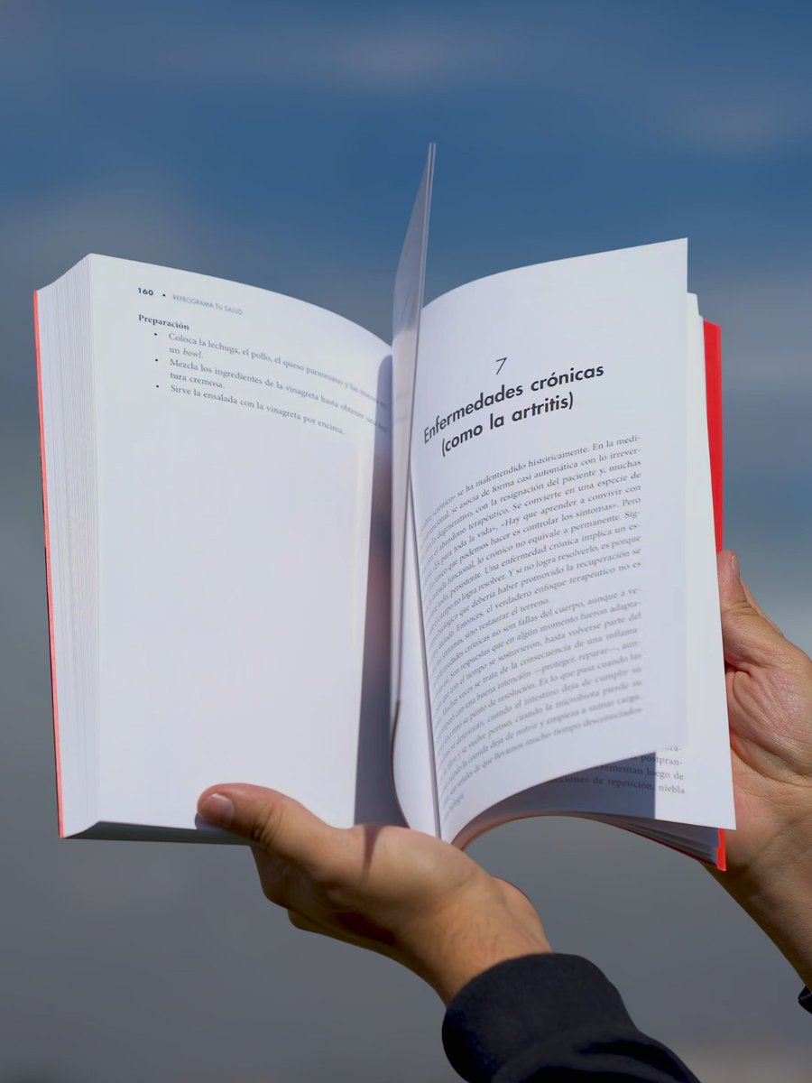 Ediciones Urano Colombia tweet media