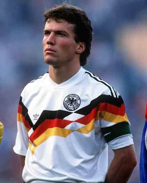 karłos Fost tweet media