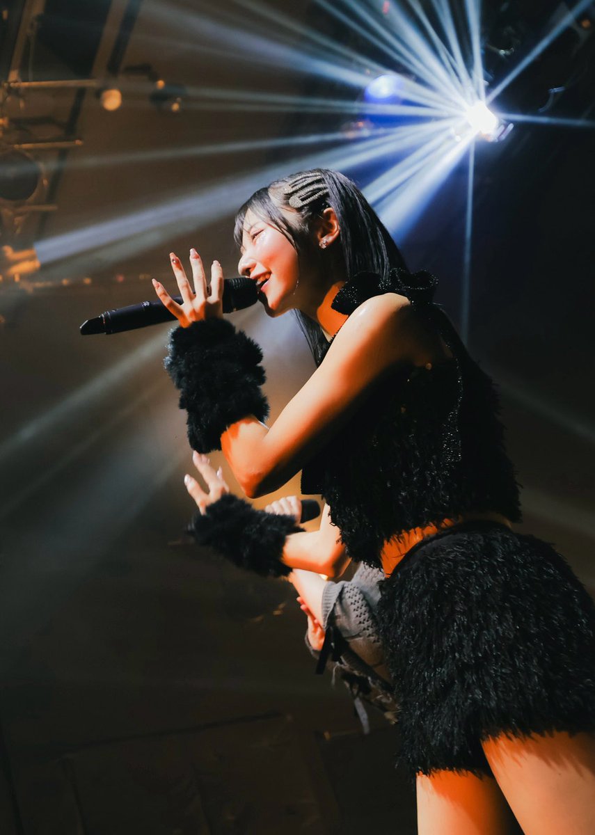 黒咲はな tweet media