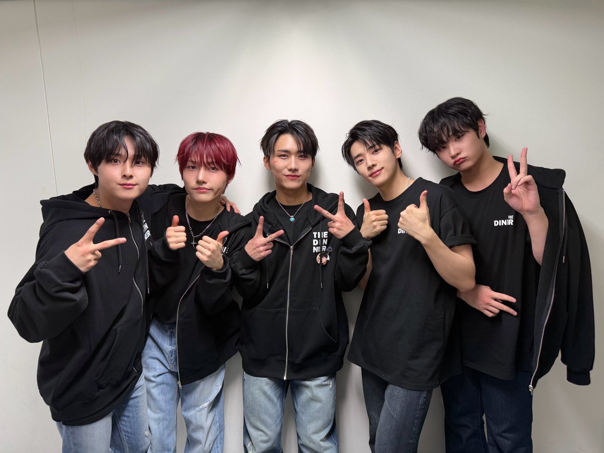 DKZ OFFICIAL tweet media