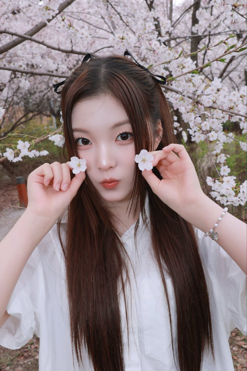 say_myriri3's tweet photo. 私達のマンネ可愛すぎる🍀
#승주 #スンジュ #SEUNGJOO
#세이마이네임 #セイマイネーム #SAYMYN https://t.co/fmEjs0nyMT
