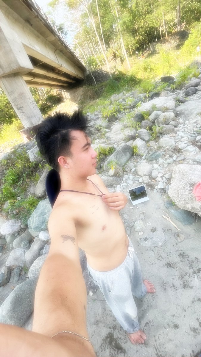 Its_Me_Ionne's tweet photo. Sarap maligo sa sapa🏞️
#alterdavaocity
#NatureTrip https://t.co/DuvMUtrdu7