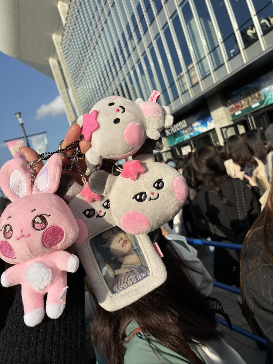 S🐈‍⬛💜 tweet media