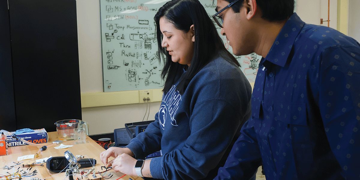 IEEESpectrum's tweet image. As funding uncertainties and visa restrictions bite, U.S. #engineering Ph.D. programs are seeing lower interest from international students. This could lead to future shortages in key technology fields. buff.ly/5zEIHrO