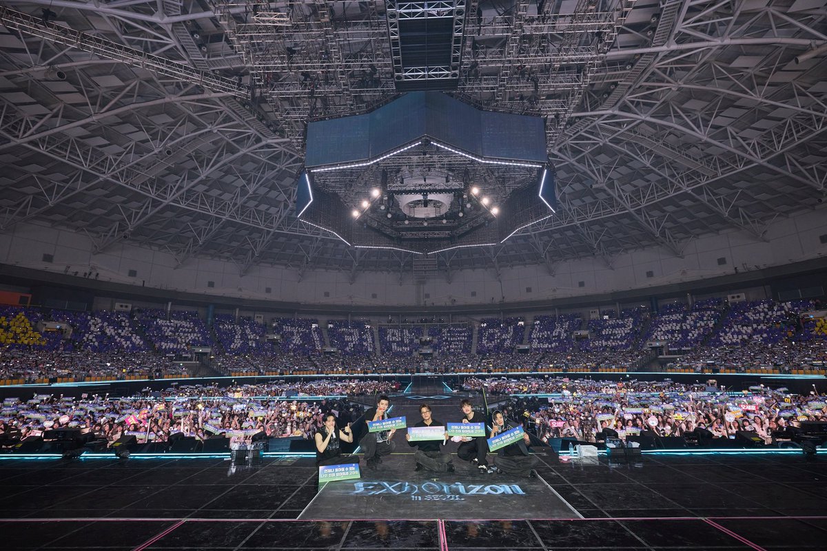SEHUN tweet media