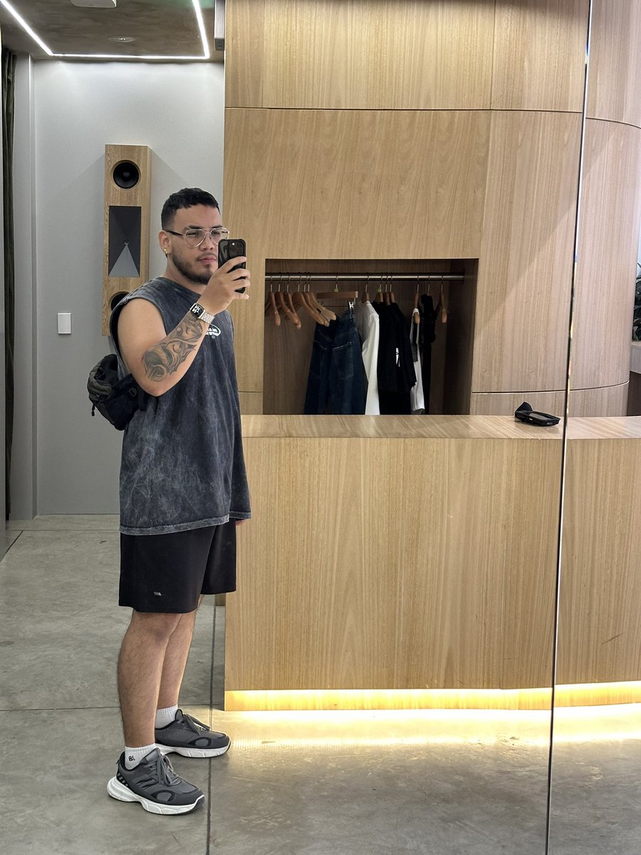 Dios bendiga al que creó las pantalonetas, un pantalón pa que