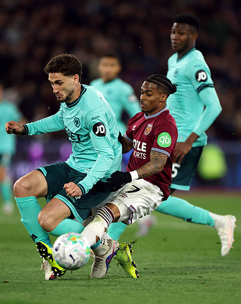 AitNourista tweet media