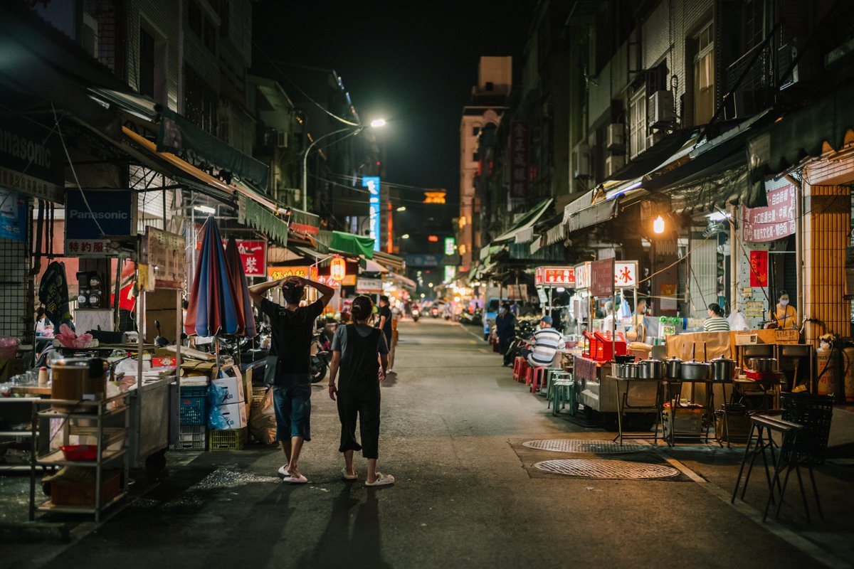 Mikuma1998's tweet photo. Street Photography in Taiwan https://t.co/A6OUtufDER