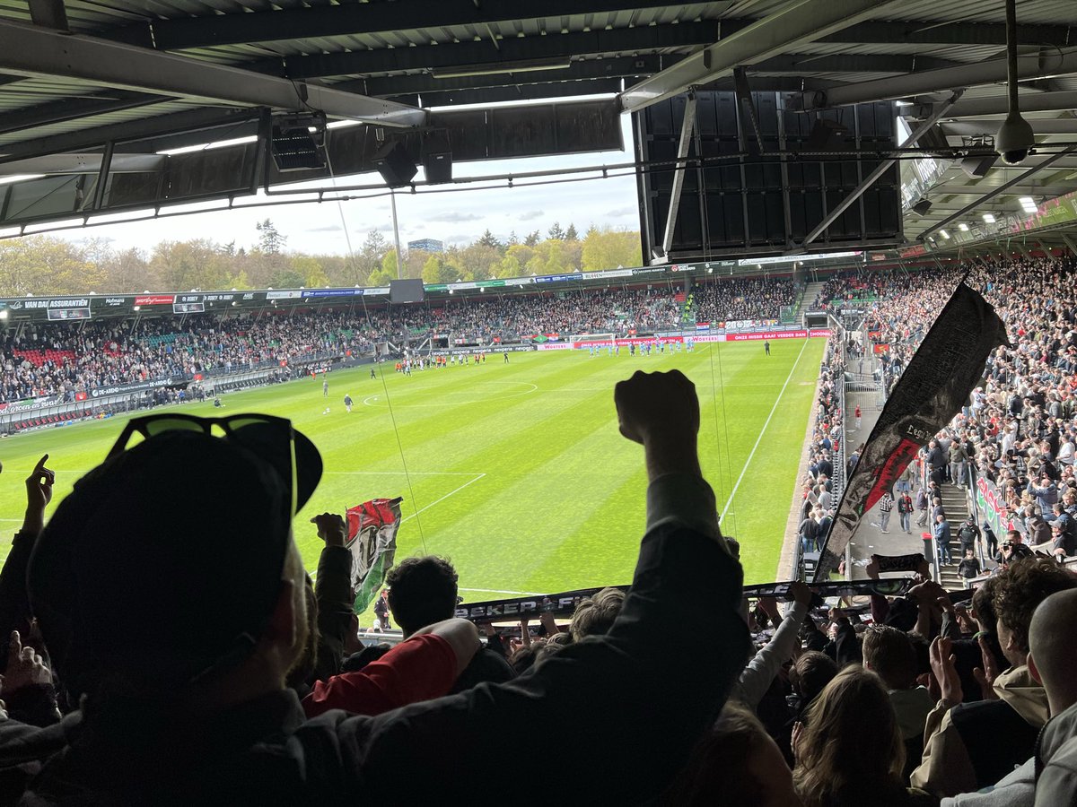 Mitchell Roelofs tweet media
