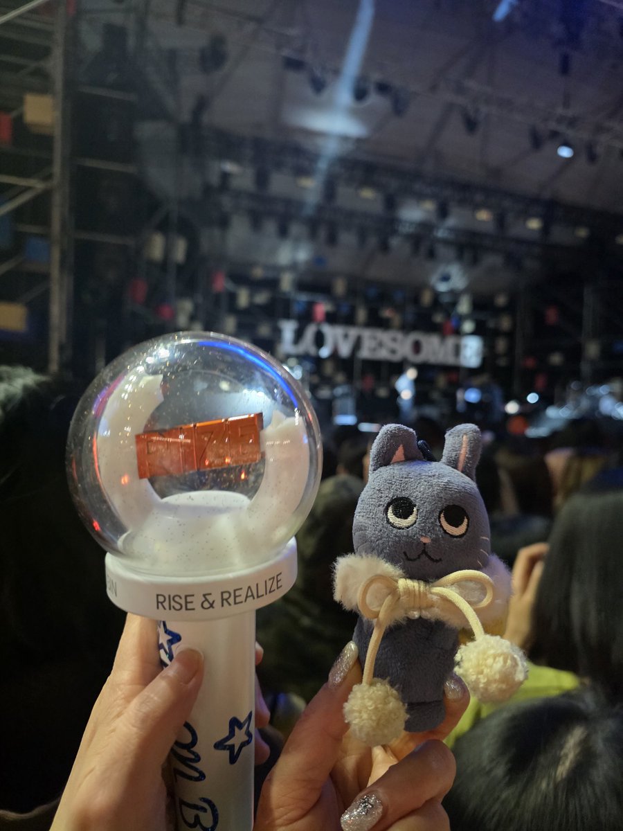 키라키라32 tweet media