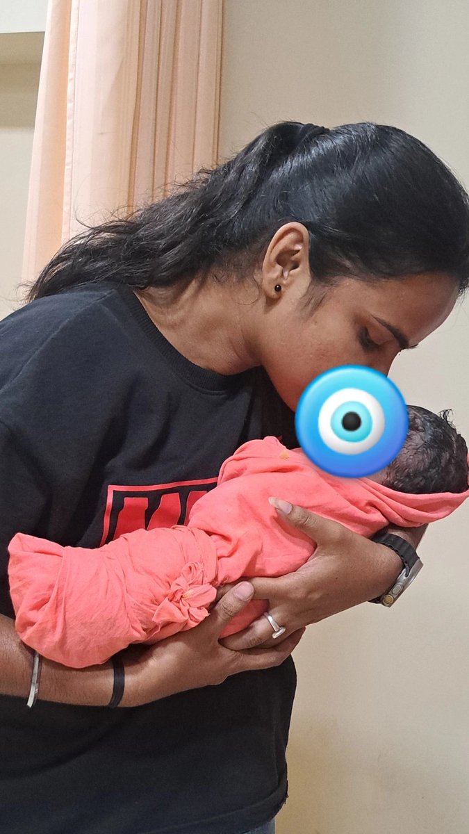Yes_SENORITAA's tweet photo. फायनली आमच्या घरात राजकुमार आलाय👶💙
पुन्हा एकदा माऊ झाले🥰
Welcome little champ😍💪 https://t.co/rhgYiDKN2A
