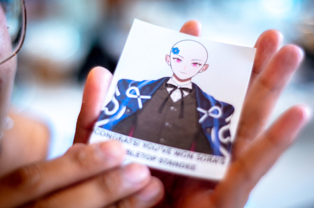 PH Poppet tweet media