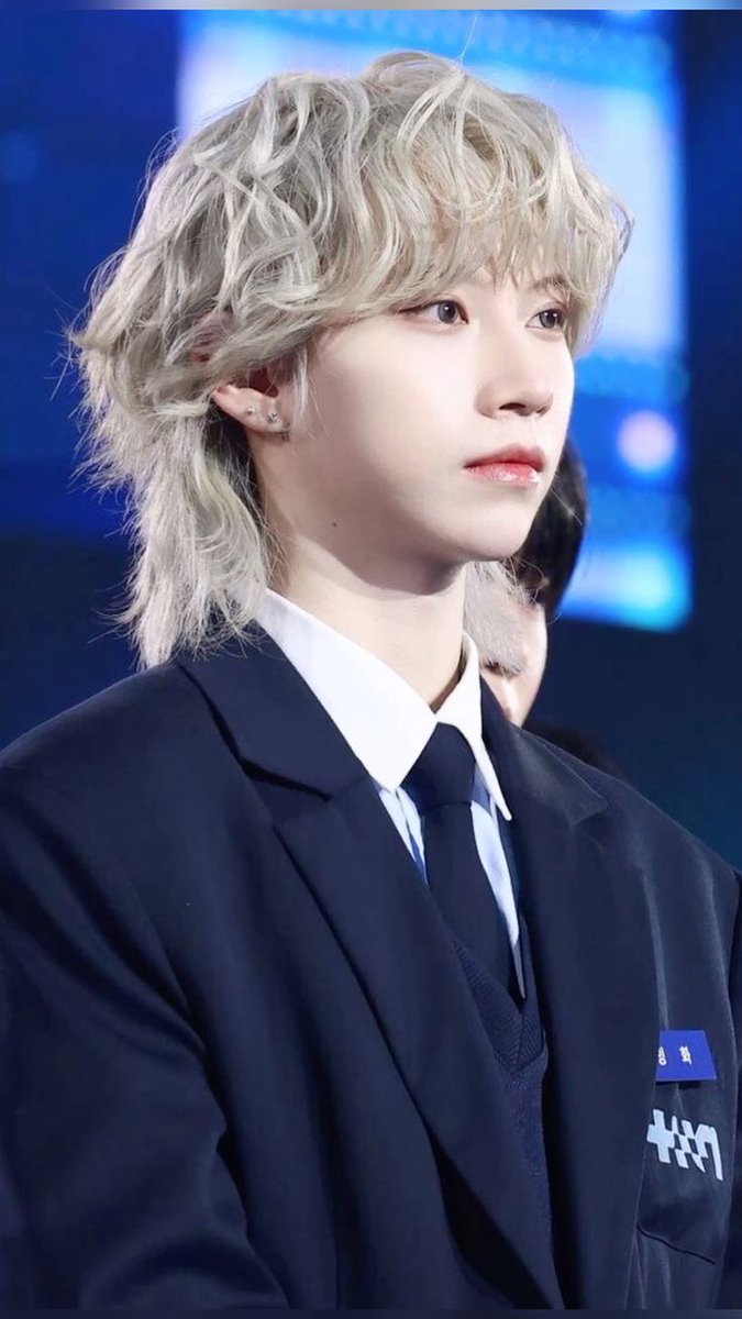 binghuacit0's tweet photo. Binghua https://t.co/pg0931qC1V