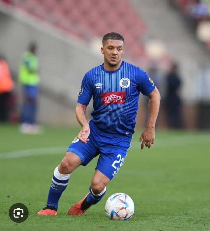 Nhlangothi tweet media