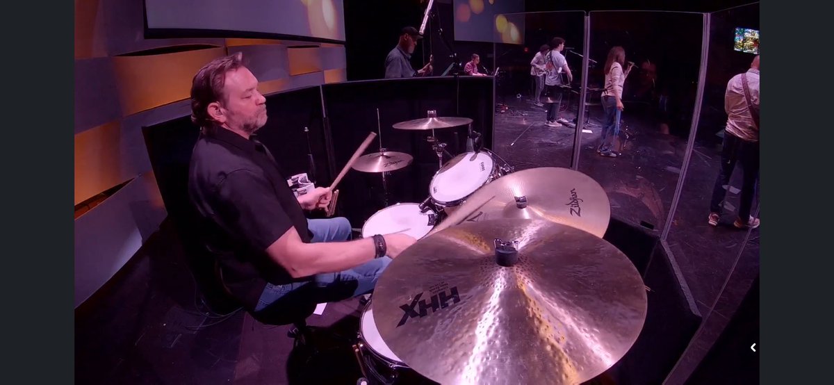 Back to back gigs on different instruments? 🥁No problem- except the lack of sleep🤣5:30 rolls around awfully early when you play 🎺 til almost midnight because the crowd just wants MORE.