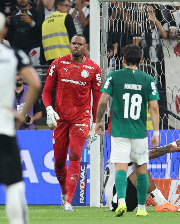 Palmeiras's tweet photo. MODO DERBY ATIVADO 🔛🔥 https://t.co/PpTdnHaJWl