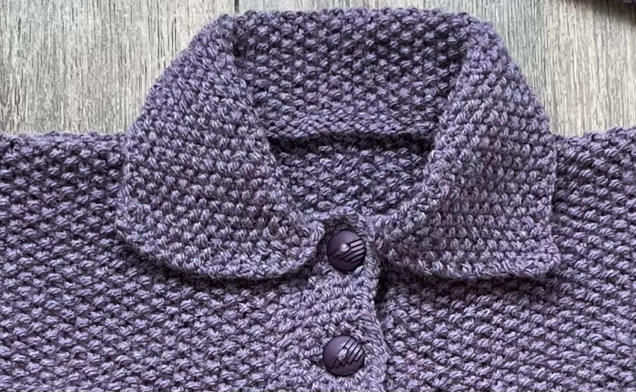 ScotKnitter's tweet image. folksy.com/items/8634724
Listed today in my Folksy shop- hand knitted vintage style, wool blend jacket and beret in the colour Heather- fits age 3-4 years 
#MHHSBD #Craftbizparty #firsttmaster