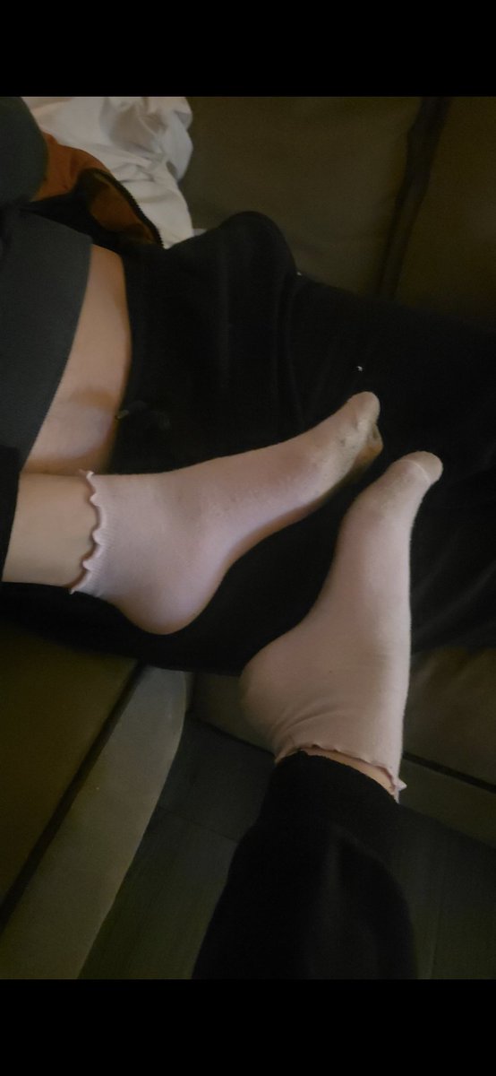 itsyou20261's tweet photo. #socks #fotos https://t.co/MWmYHSzuc4