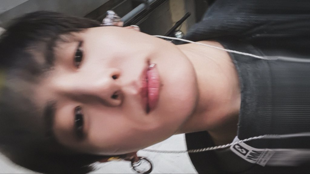 정국⋆ tweet media