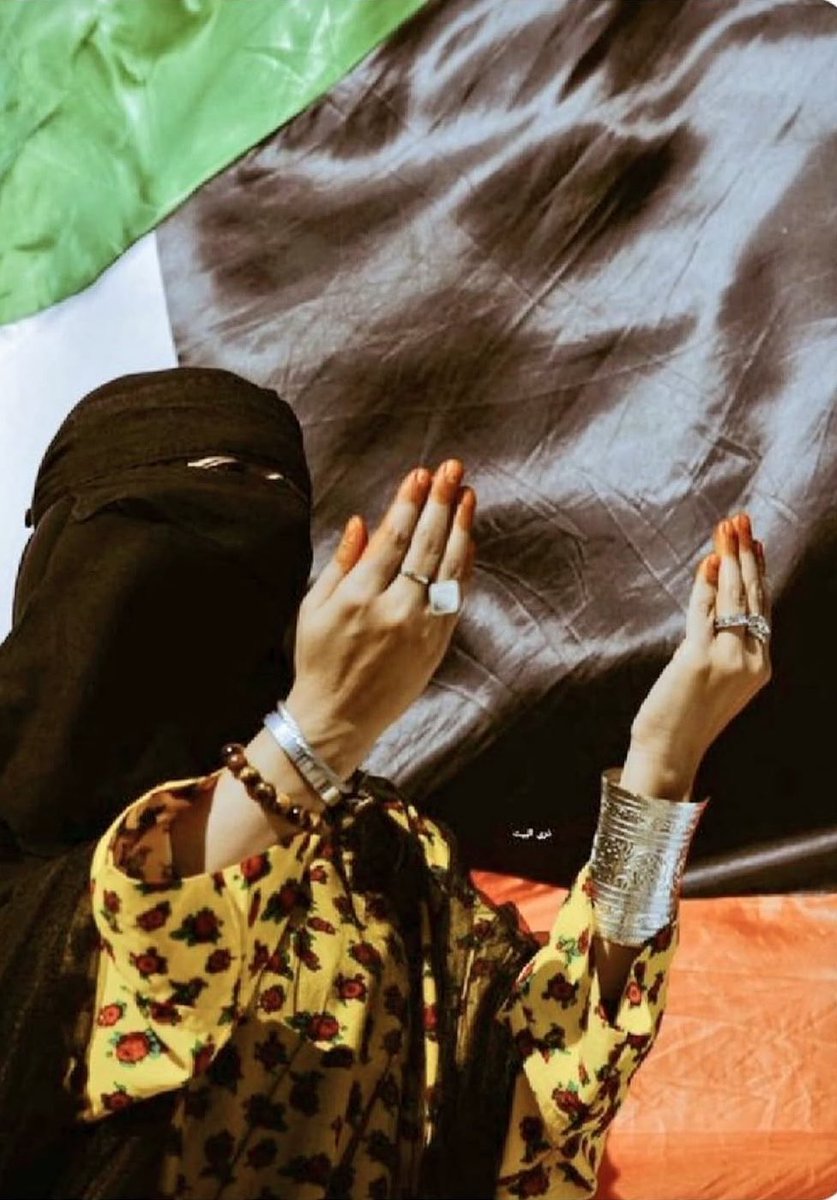 rand_q8's tweet photo. اللهم لا ترفع للعدو رايه ولا تحقق لهم غايهاللهم كن عونا لنا وانصرناعلي الظالمين الحاقدين .. اللهم إمييين https://t.co/a3vTwFBz0p