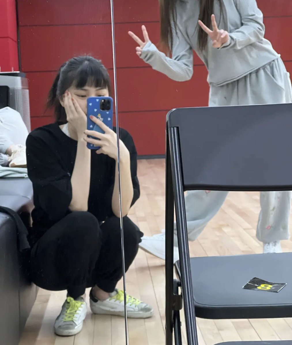 itzy archive tweet media