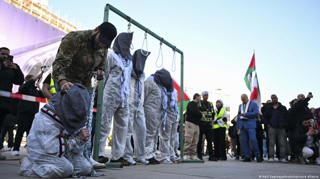 DW на русском tweet media