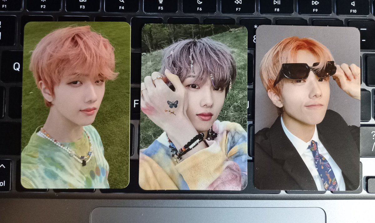 nmjcart's tweet photo. #nmjsells wts lfb ph┊help rt! 

 ͟͟͞͞➳❥ jisung hello future set

❥ 650 php
❥ 3 pcs + 2 hello future album
❥ PAYO or 3 days reservation
❥ can do dp first
❥ mop: gcash, bpi
❥ mod: ggx, sco, jnt, abest https://t.co/0WPRs1QHnT