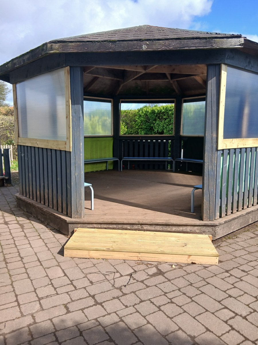 WhistonJandI's tweet photo. Thank you @WhiteWoodsPAT1 @WWPATPremises for our makeover during the Easter holidays. We can't wait for children and staff to see it https://t.co/68oB0k5b5O