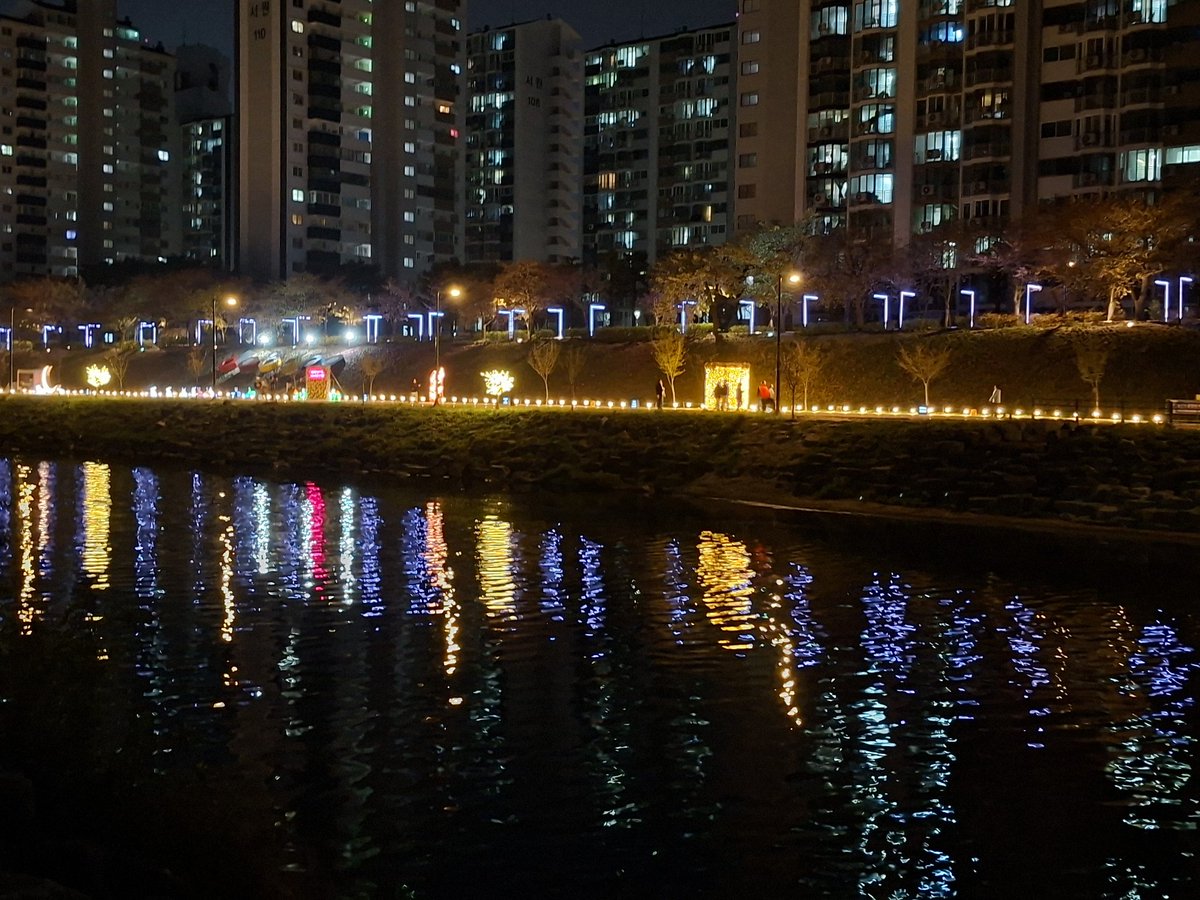 너굴/트친소 팔 받아주세요! tweet media