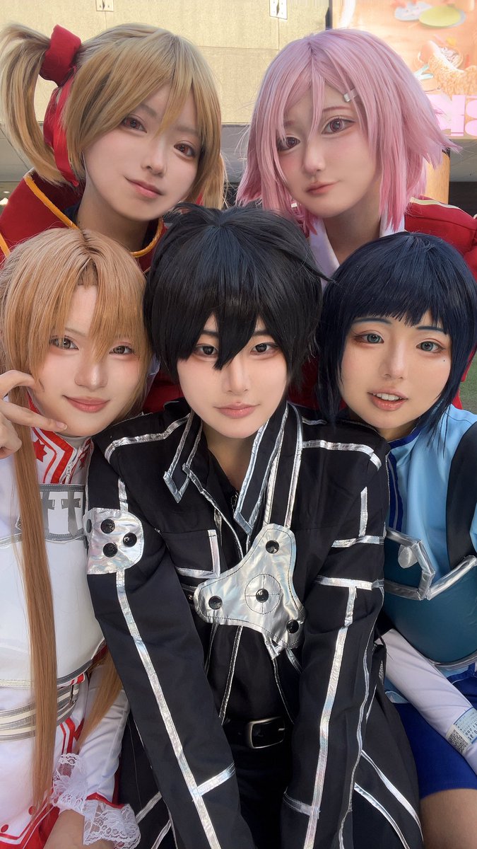 くろむ tweet media