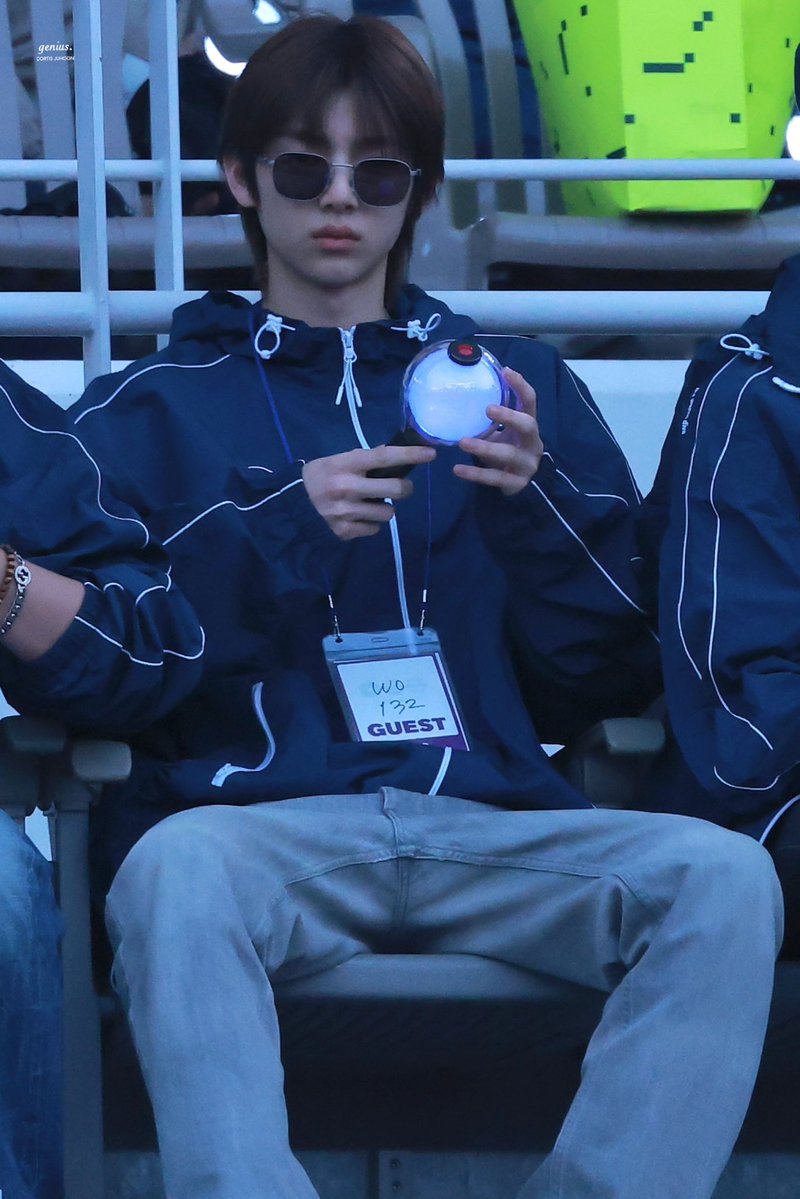 𝙜𝙚𝙣𝙞𝙪𝙨 tweet media