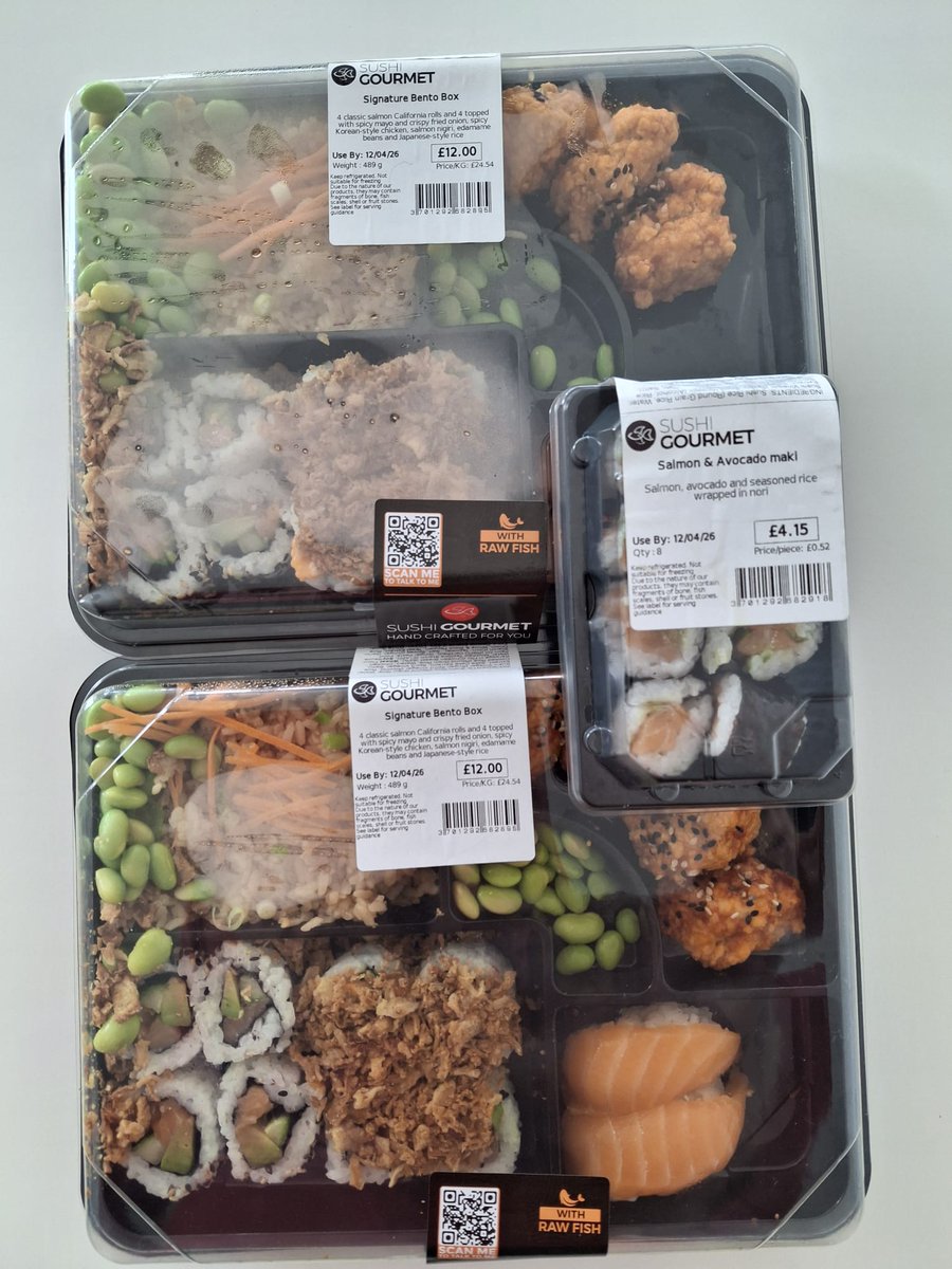 らーご tweet media