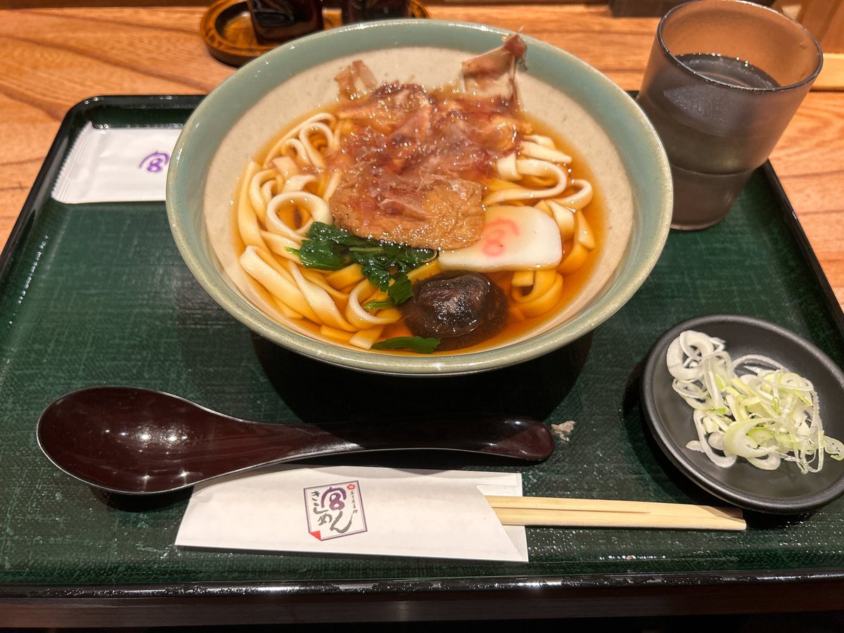 1109identity's tweet photo. あっという間だった名古屋ありがとう https://t.co/BlZsq1Cti7