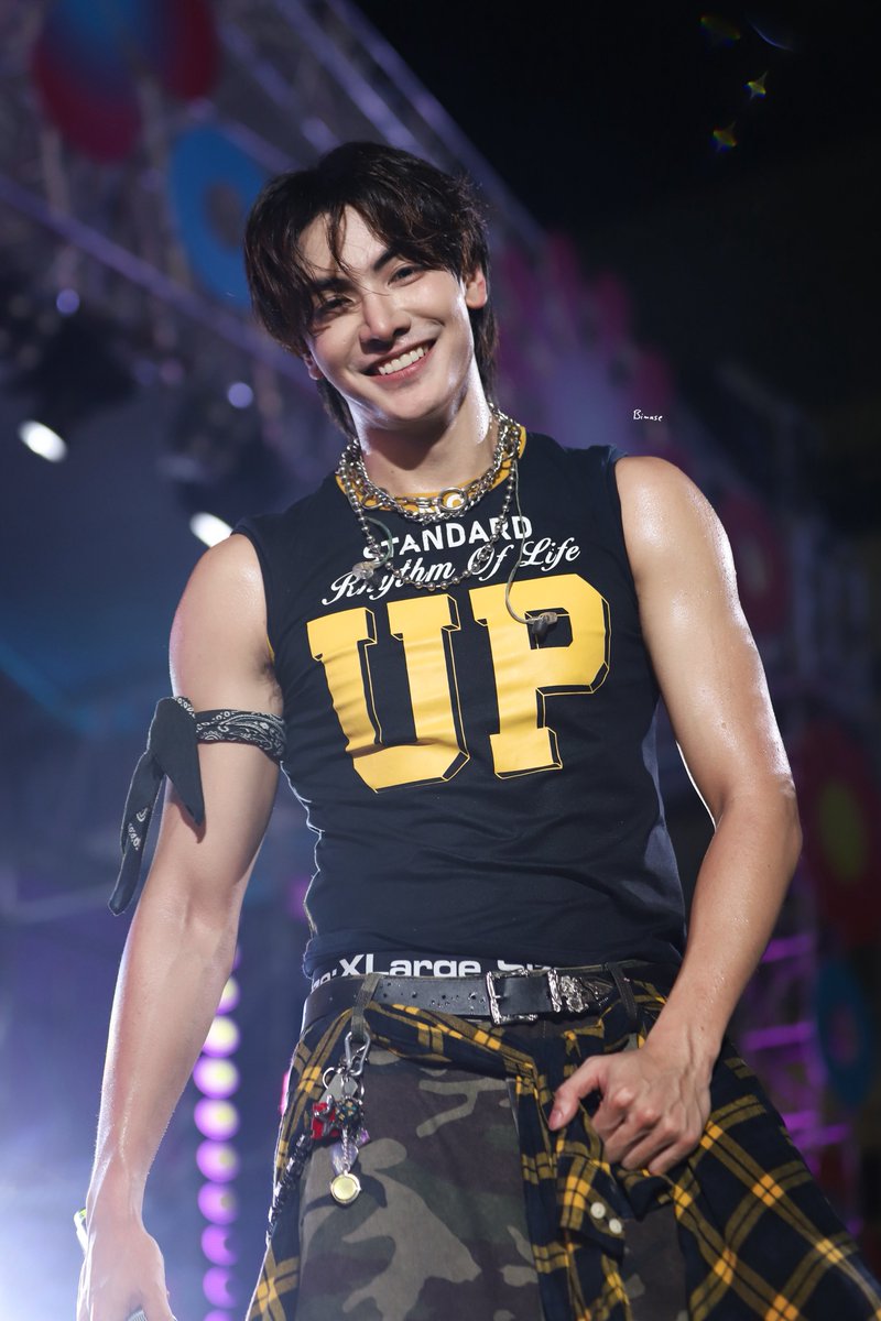 ʙɪᴍᴜsᴇ¨̮ tweet media