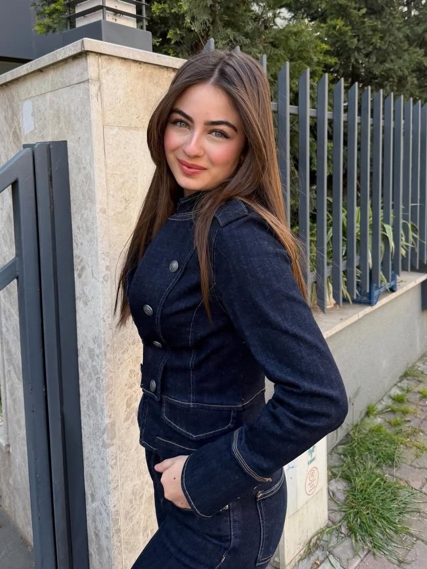 ℒℯ𝒴 🪷 tweet media