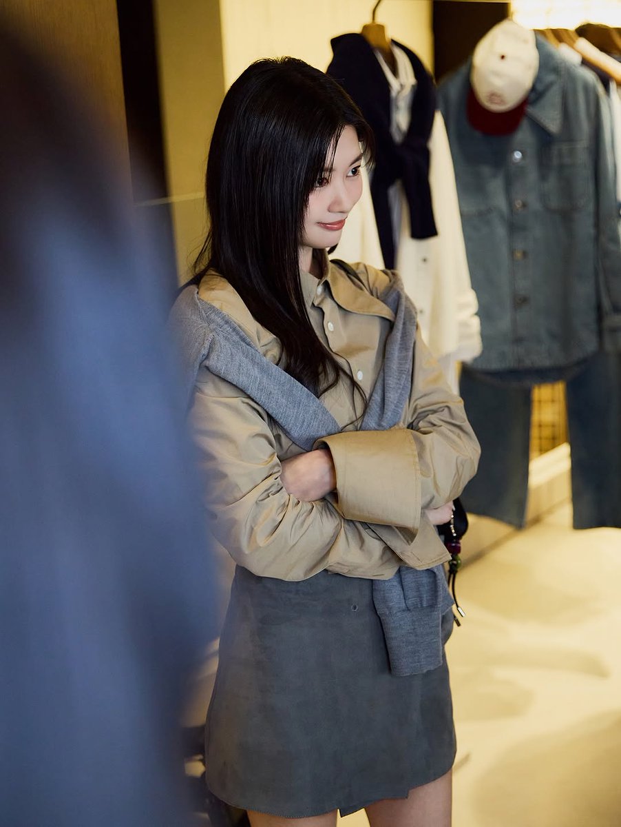 #JungSoMin ( 정소민) | TheDealer soon 🎬 tweet media