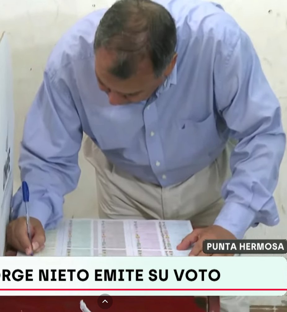 pgamergameon's tweet photo. AHI ESTA TU CANDIDATO, SIN DAR EL EJEMPLO, ZURDO CORRUPTO #EleccionesPerú2026 https://t.co/sMK1fF3gvA