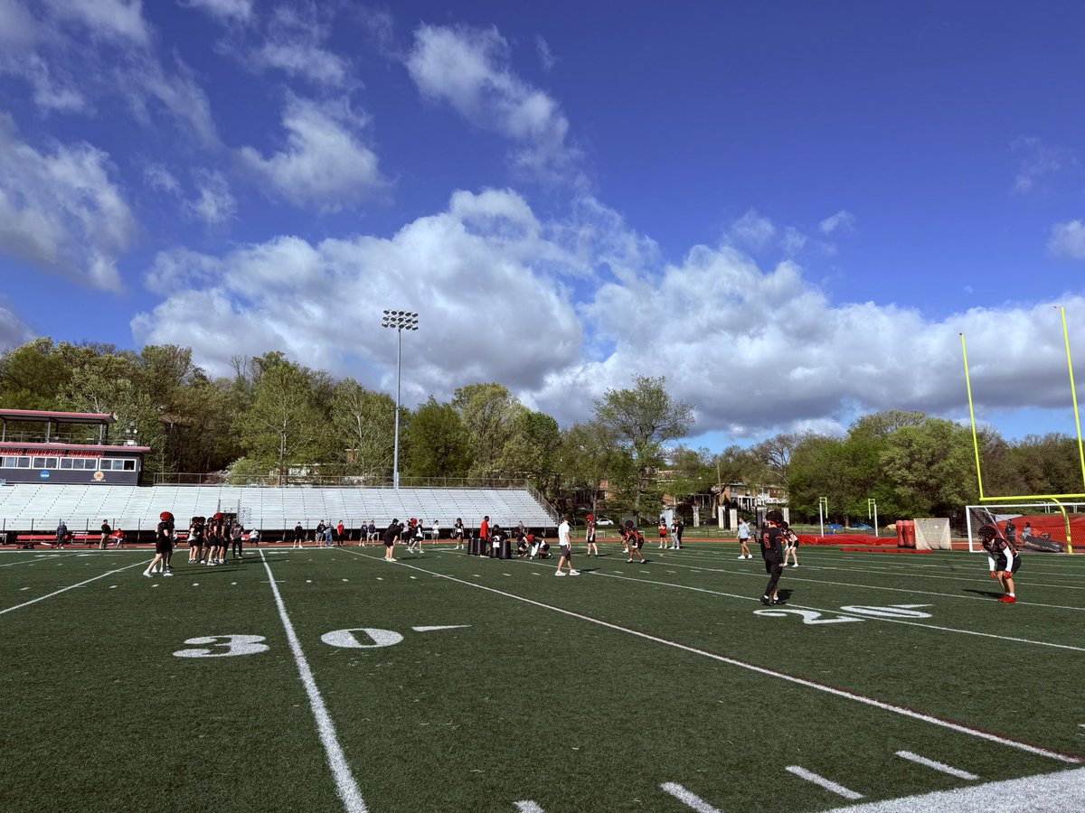 Maxm80LHS's tweet photo. Had a great day at @CatholicU_FB watching spring practice, thank you @CoachKDavid for a great Junior day. Looking forward to being back on campus! @CoachEavensonJr https://t.co/zqoxUhIO2i