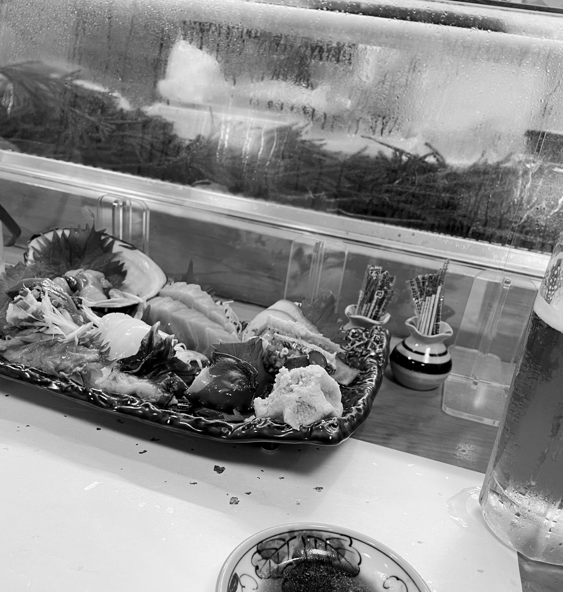 えくめろ tweet media