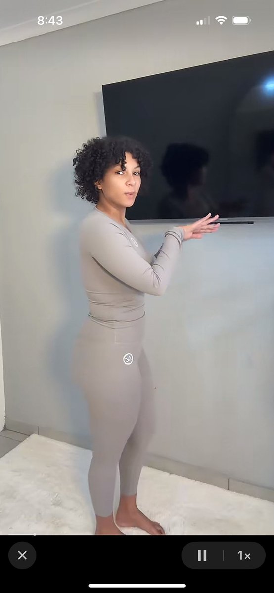 E.A 🌹 tweet media