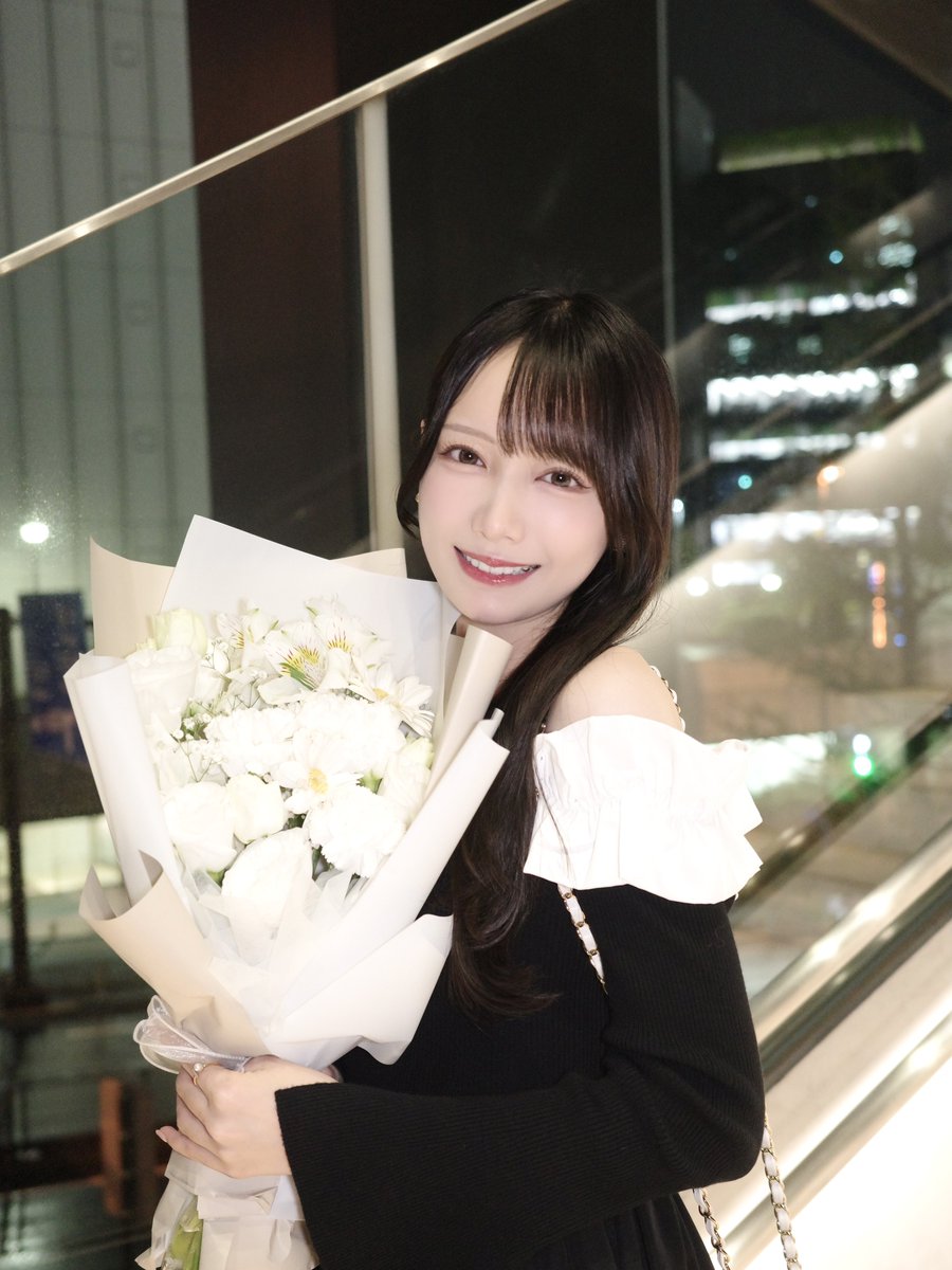 鈴木 瞳美 tweet media