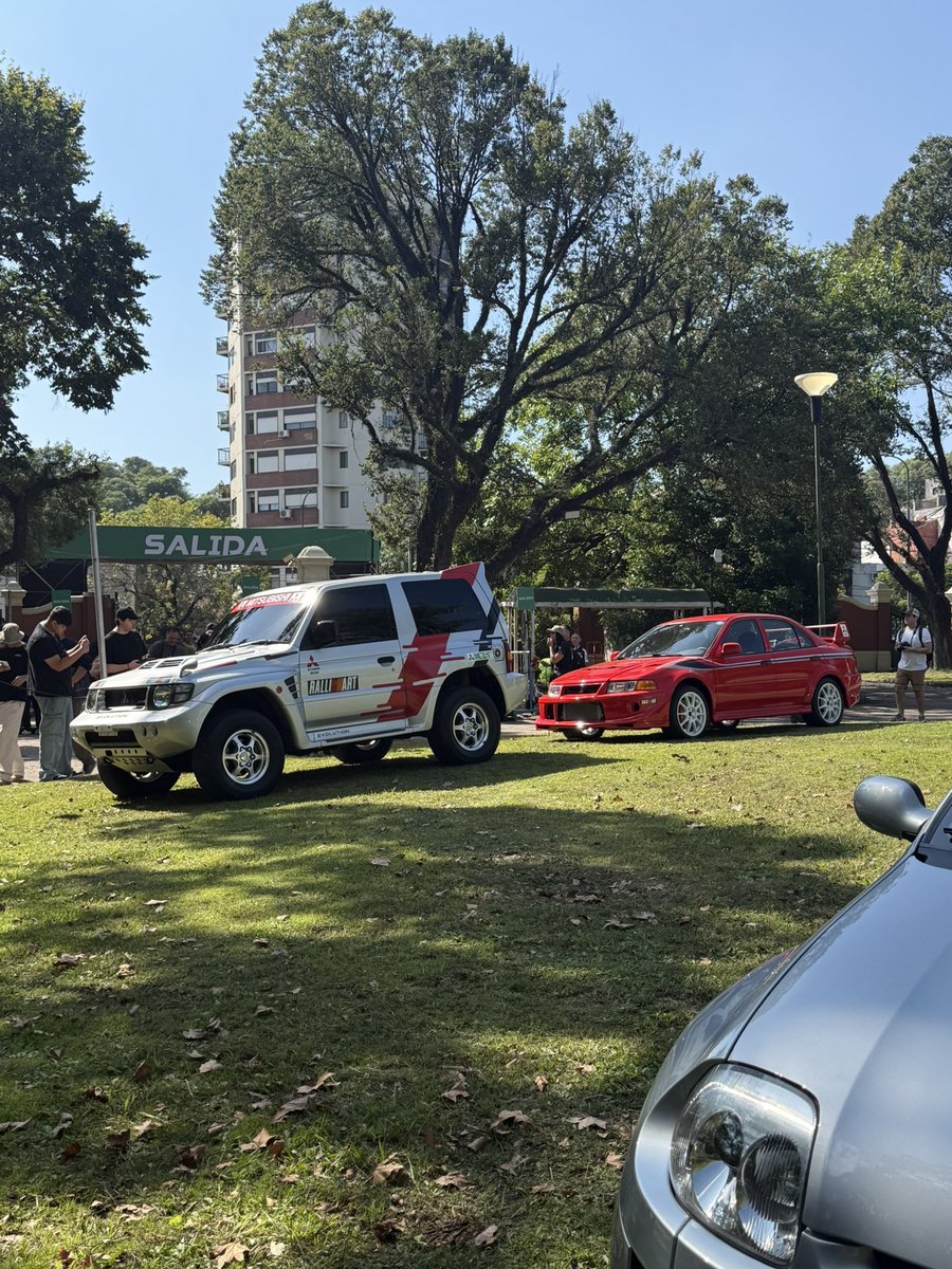 Aaaa yess the two car solution