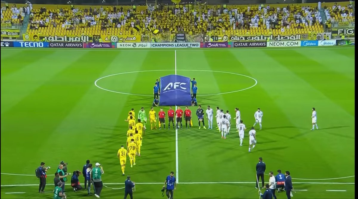 اوزيل tweet media