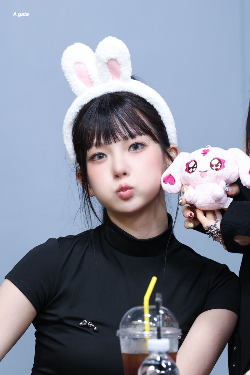agate_812's tweet photo. 260409

🤍🩷

#케플러 #최유진
#YUJIN #KEP1ER #ユジン https://t.co/W3qRF82Ch4