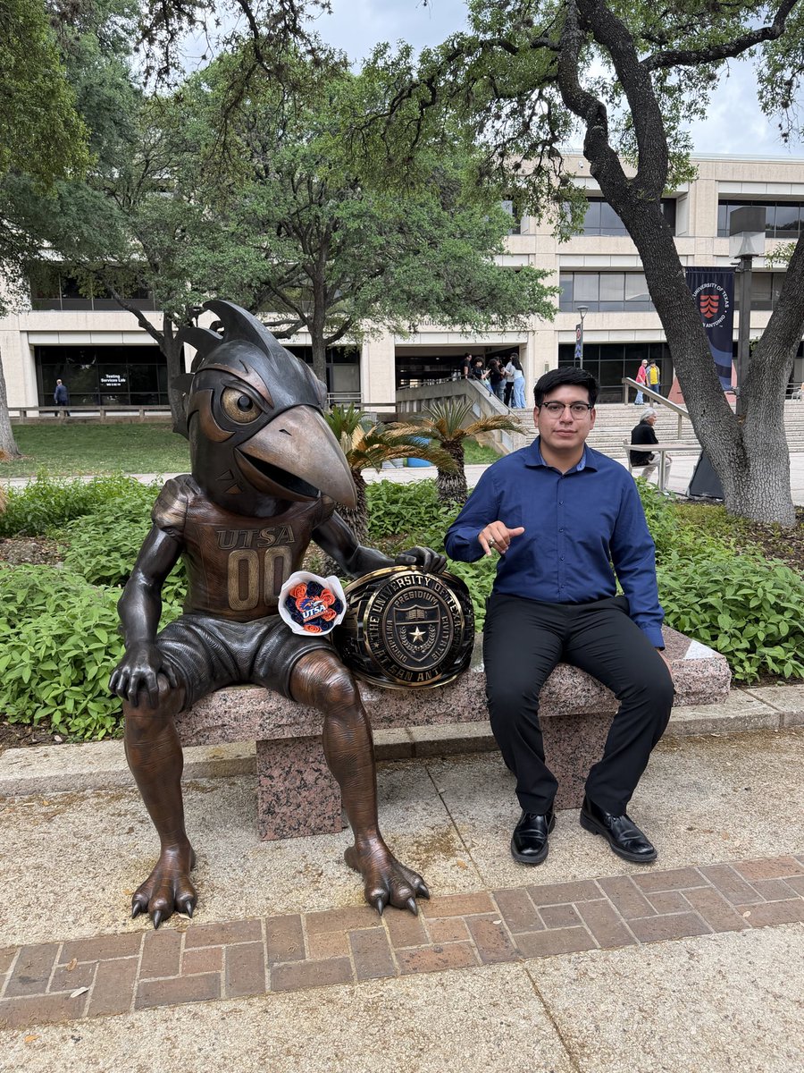 Melody Herrera tweet media