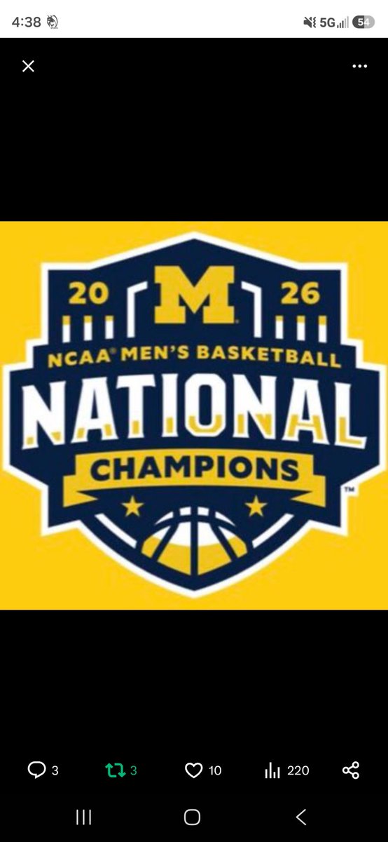 Red White and GO BLUE 🇺🇸 🇺🇲 tweet media