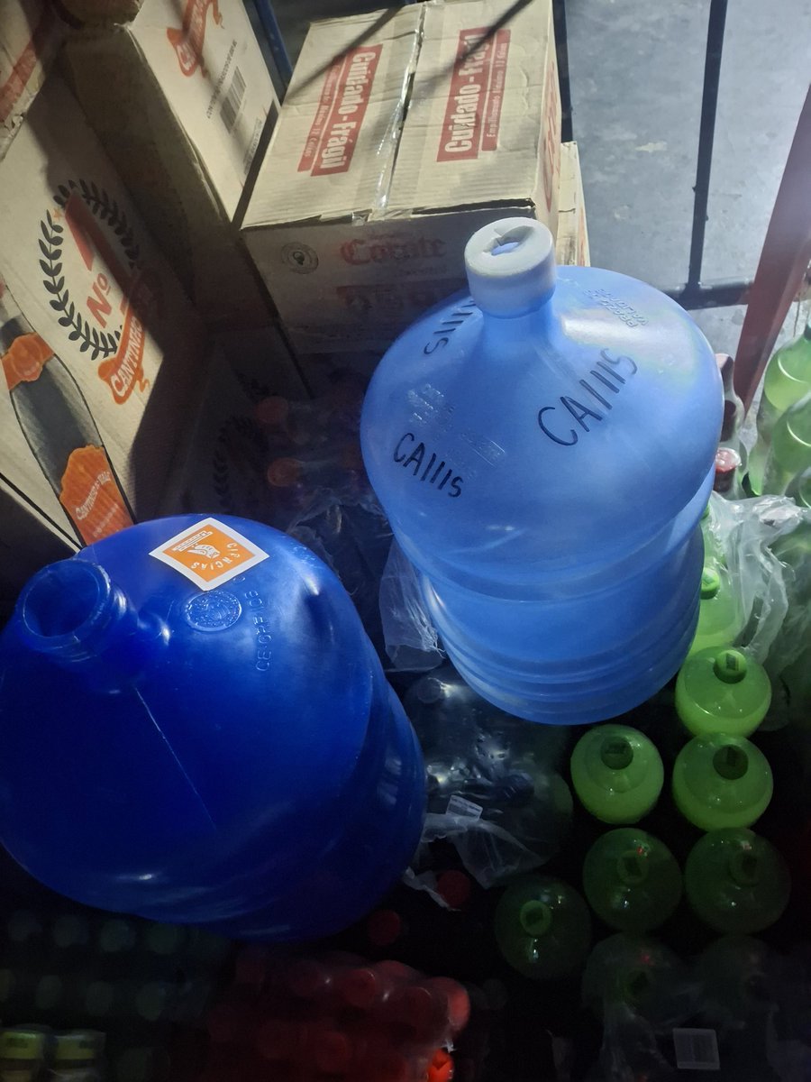 CapacUnifesp's tweet photo. 16h00: finalmente chegou  e encontrou seu parceiro @caiiisbio https://t.co/mDKAgDLTNR