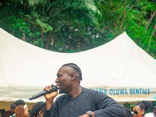 bigjinjah's tweet photo. @MkoTheComedian Big jinjah by name 
Mc and content creator https://t.co/43gmXCyiPZ
